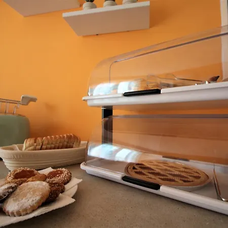 La Rosatea Bed & Breakfast Monreale