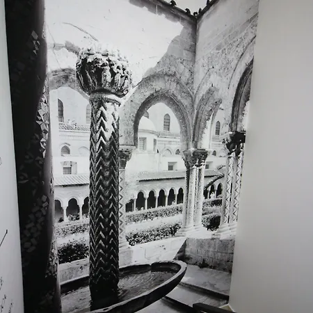 Oda ve Kahvaltı La Rosatea